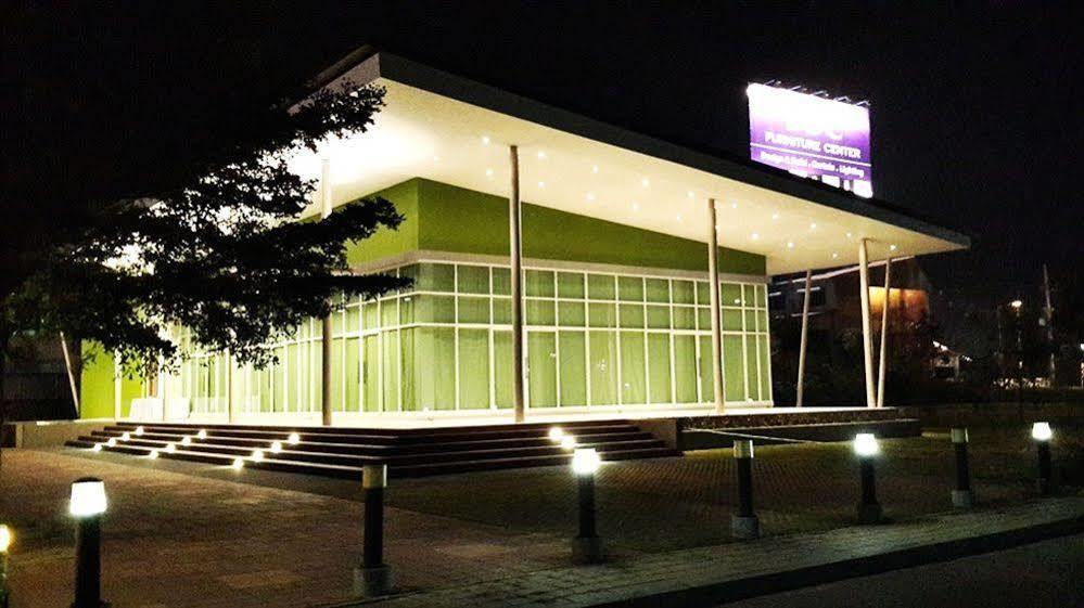 Silathip Huahin Serviced Apartment & Hotel Eksteriør bilde