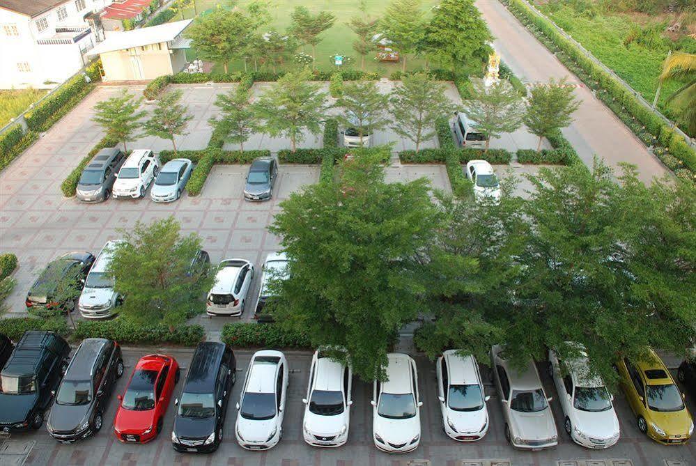 Silathip Huahin Serviced Apartment & Hotel Eksteriør bilde